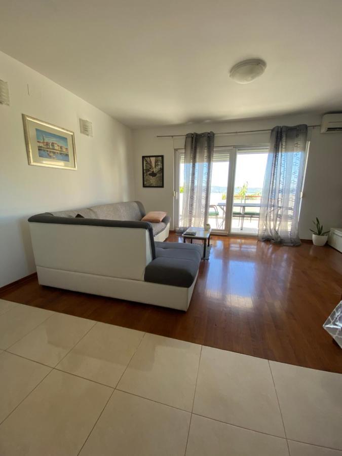 Apartman Mila Leilighet Kaštela Eksteriør bilde