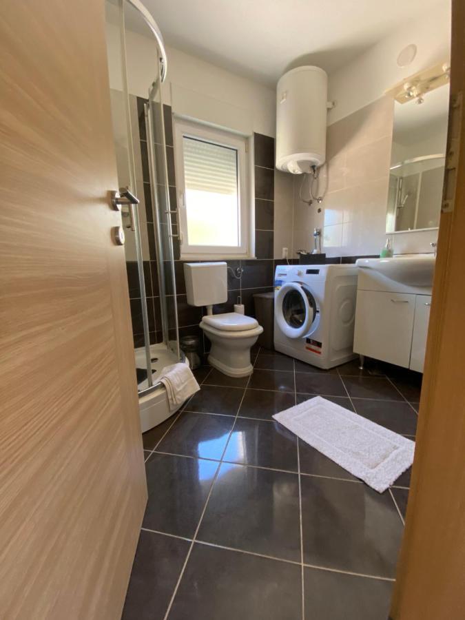 Apartman Mila Leilighet Kaštela Eksteriør bilde