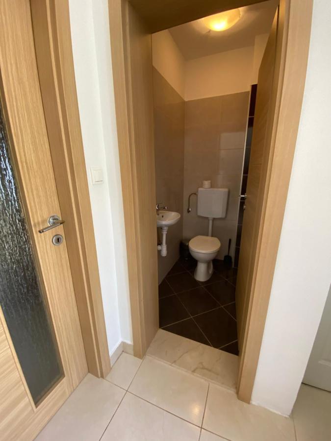 Apartman Mila Leilighet Kaštela Eksteriør bilde