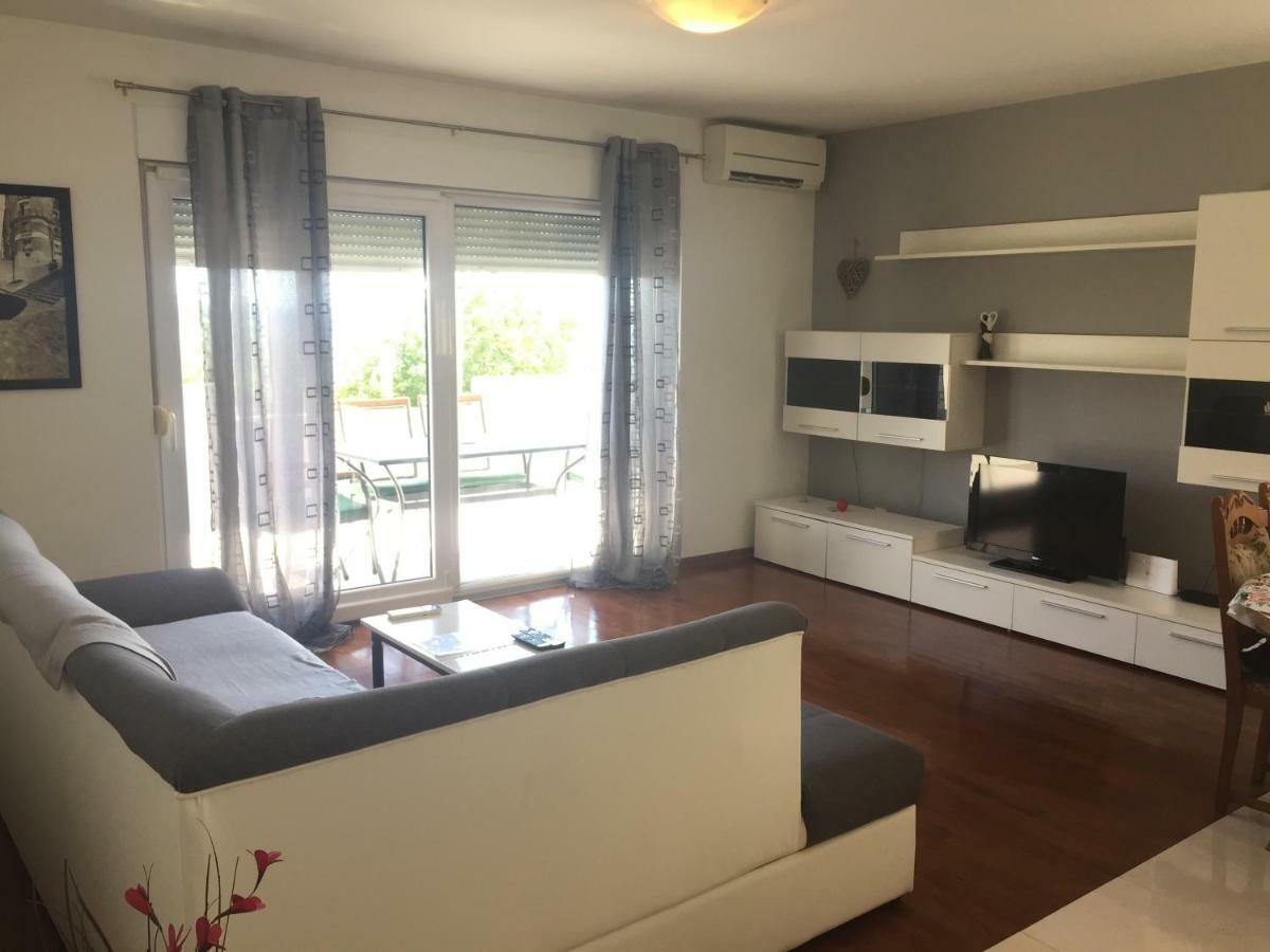 Apartman Mila Leilighet Kaštela Eksteriør bilde